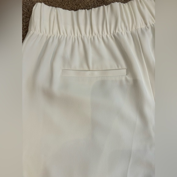 NWOT, H&M cropped wide leg pants, US size 4, white - Picture 2 of 5